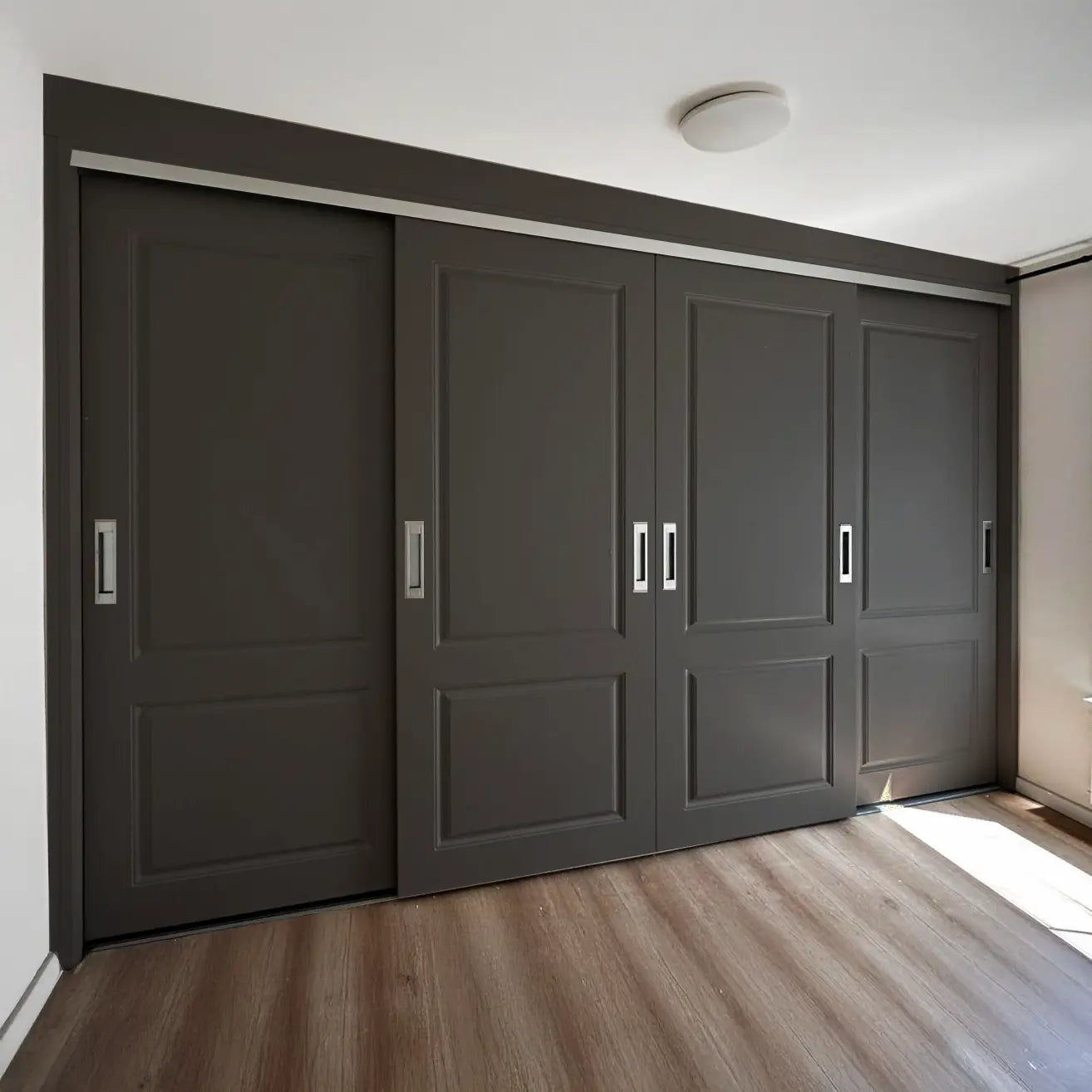 Antraciete 3-vlaks paneel schuifdeuren | op maat |  2 - 5 deurs