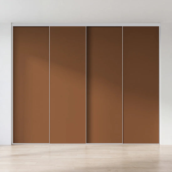 Cacaobruine schuifdeurwand op maat met 4 deuren en aluminium profiel