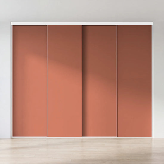 Terra schuifdeurwand op maat met 4 deuren en wit profiel